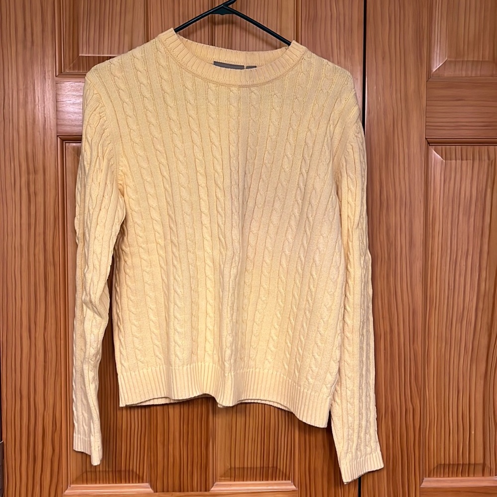 Yellow sweater